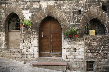 Image showing Nice entrance - Assisi