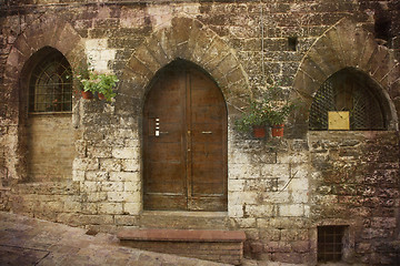 Image showing Nice entrance - Assisi