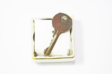 Image showing Key in Box