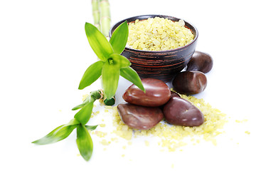 Image showing green bath salt with bamboo