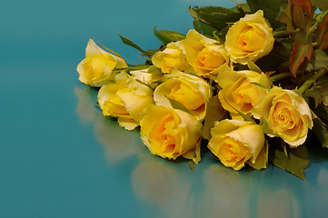 Image showing Yellow roses