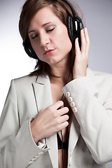 Image showing Music woman