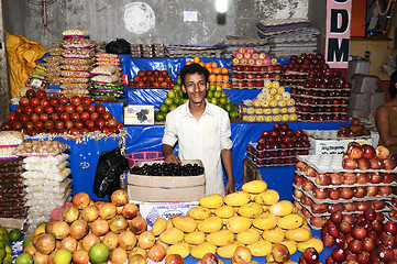 Image showing Fruit Vendor