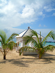 Image showing luxury beach hut corn island nicaragua