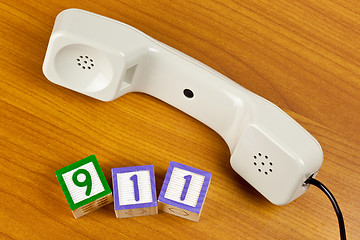 Image showing Call 911