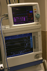 Image showing Medical machine