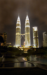 Image showing Petronas twin towers 