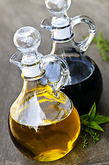 Image showing Oil and vinegar