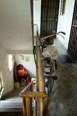 Image showing Worn bicyle