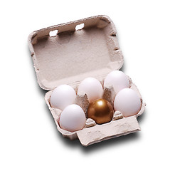 Image showing Gold egg among the usual