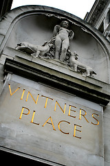 Image showing Vintners Place