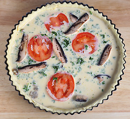 Image showing Raw quiche top view