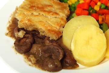 Image showing Kidney pie meal closeup