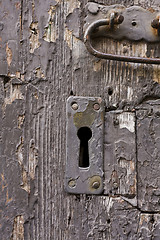 Image showing Keyhole of old doorlock 17