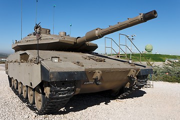 Image showing New Israeli tank in museum