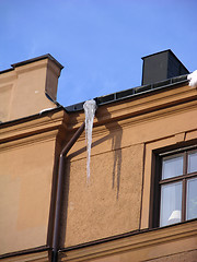 Image showing Ice from roof 2