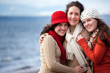 Image showing Mother and daughters