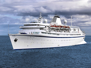 Image showing Cruise Ship B1