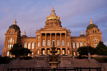 Image showing Iowa state capitol