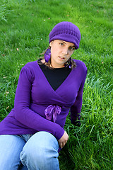 Image showing  beautiful woman in an autumn park 