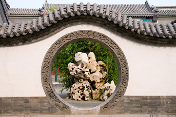 Image showing Circle entrance of Chinese garden