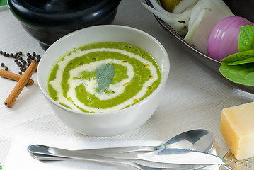 Image showing spinach soup