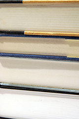 Image showing books