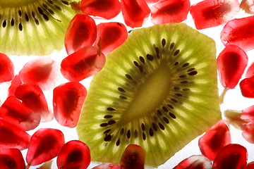 Image showing beautiful and fresh pomegranate grains and kiwi