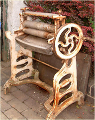 Image showing old mangle