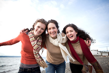 Image showing Mother and daughters