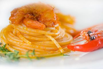 Image showing pasta and spicy shrimps