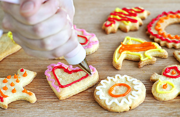 Image showing Decorating cookies