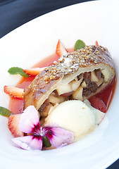 Image showing Sweet dessert - apple pie