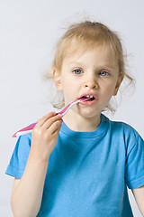 Image showing Children brushing teeth