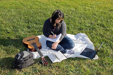 Image showing Singer Song Writer