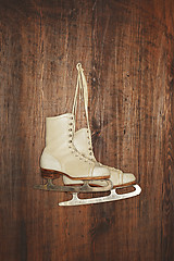 Image showing Old skates