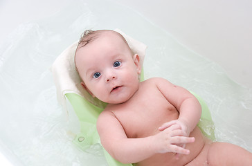 Image showing washing baby