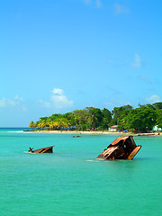 Image showing sunken ship on shores of corn island nicaragua