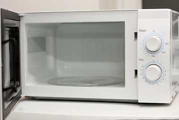 Image showing Microwave