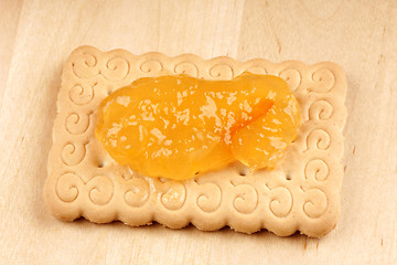Image showing Biscuit with marmalade