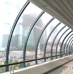 Image showing glass wall in corridor