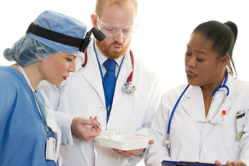 Image showing Doctors and Surgeons in discussion