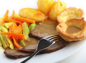 Image showing Roast beef and Yorkshire puddings