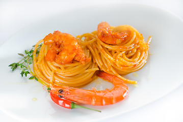 Image showing pasta and spicy shrimps