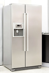 Image showing Silver fridge