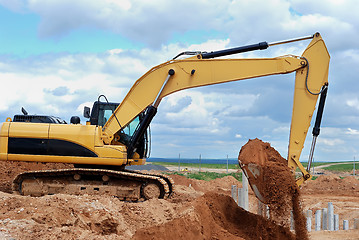 Image showing Excavator loader at construction site