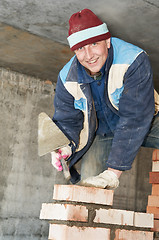 Image showing construction mason worker bricklayer