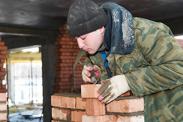 Image showing construction mason worker bricklayer