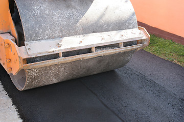 Image showing road construction roller l