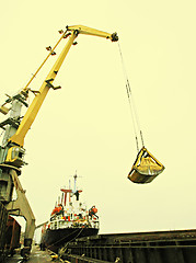 Image showing Cargo ship loading